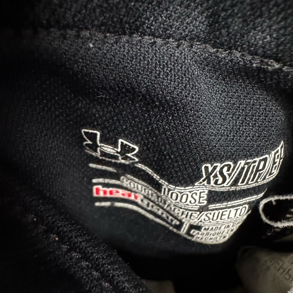 Under Armour Women's Athletic Shorts in Black and Pink - Picture 4 of 5
